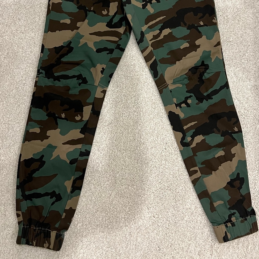 CAMO PANTS - Picture 3 of 4